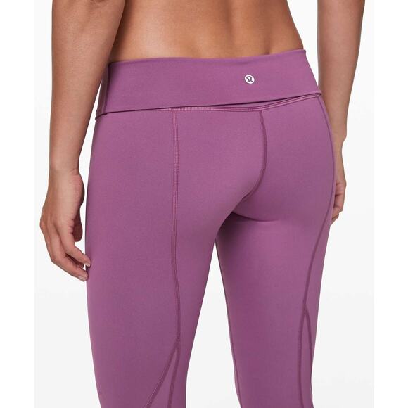Lululemon Wunder Under Crop II *Roll Down Scallop Full-On Luxtreme 24" - Picture 4 of 10